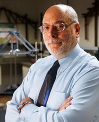 José Holguín-Veras Inducted into the Cockrell Academy of Distinguished Alumni