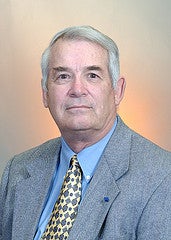 Dr. Richard Tucker receives ECC Achievement Award